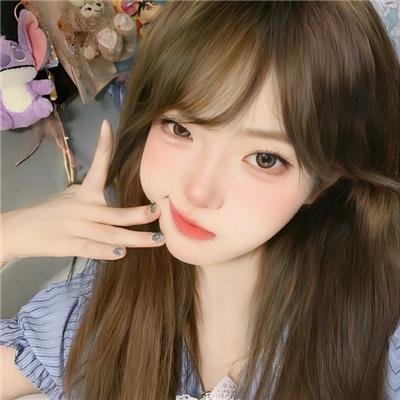 一觉醒来，我和死对头结婚